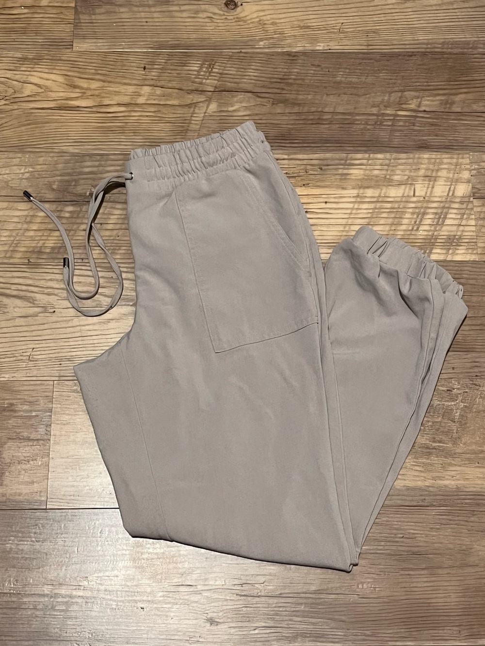Nine West Joggers in Light Taupe- size small
